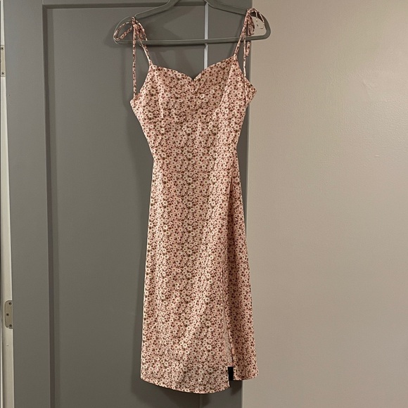 SHEIN Dresses & Skirts - Floral Pink Dress